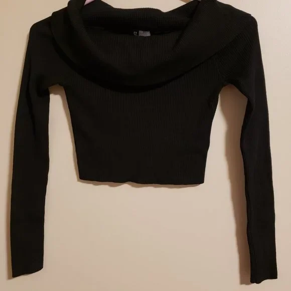 Crop top - Picture 4 of 4